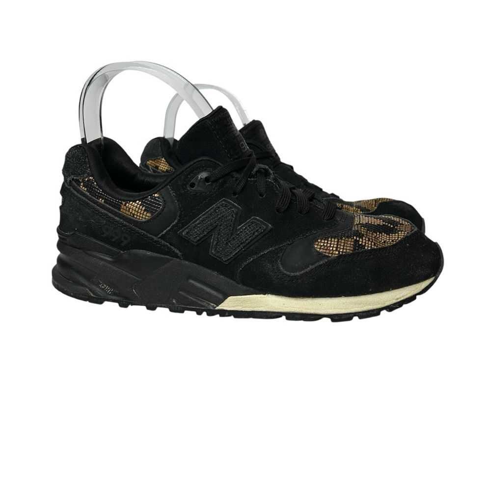 New Balance Men's 999 Black Weave Athletic
Shoes 8.5 Gold Details